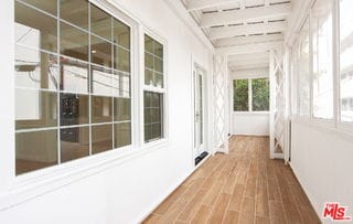 Building Photo - 422 Smithwood Dr