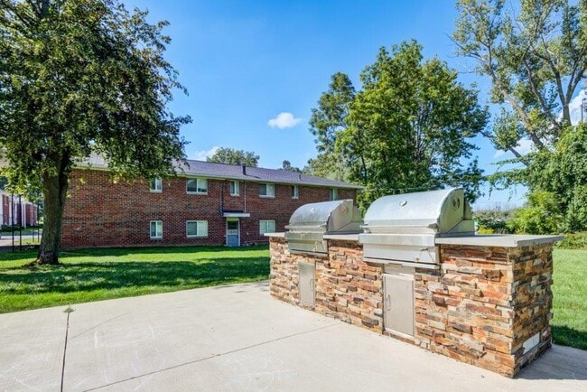 Brockport Crossings Apartments and Townhomes