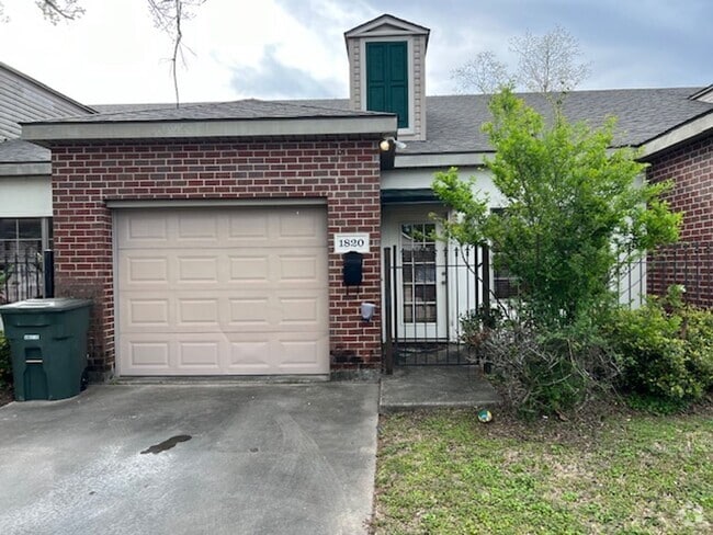 Building Photo - 1816-1824 Ethel Triplex Unit 1820 Rental