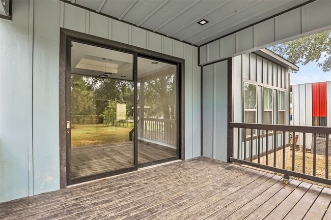 Photo - 1031 County Rd 3404