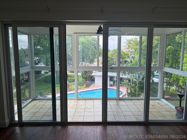 1200 SW 12th Ct Unit 304