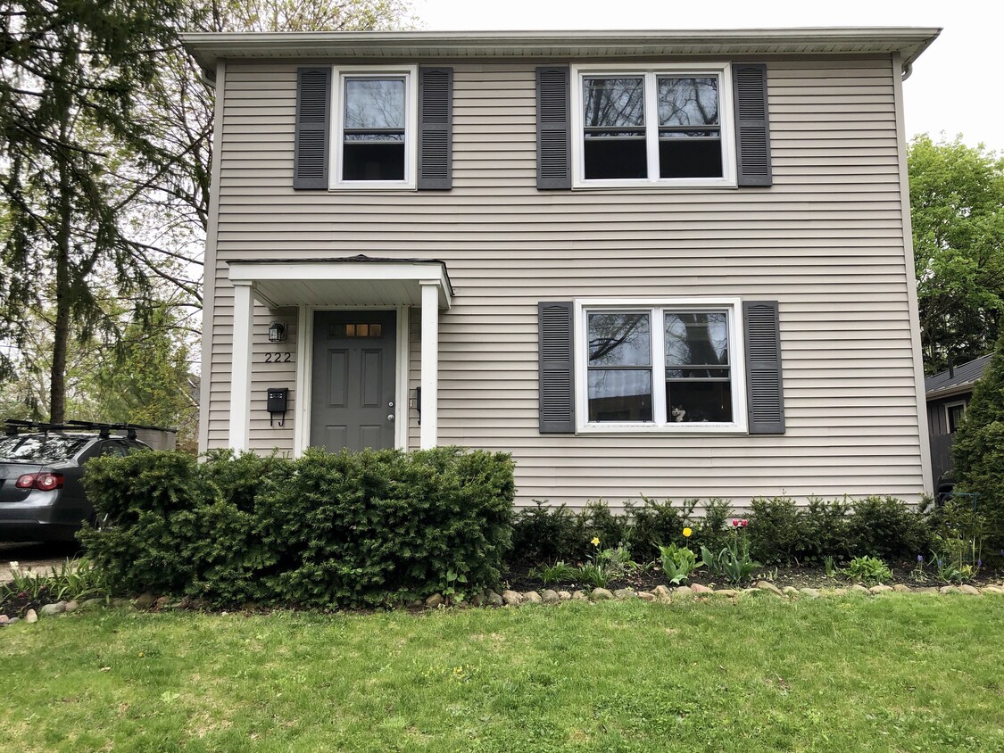 Photo - 222 Buena Vista Ave (Ann Arbor, MI)