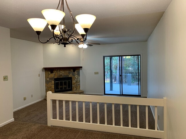 Photo - 324 Joshua Tree Dr