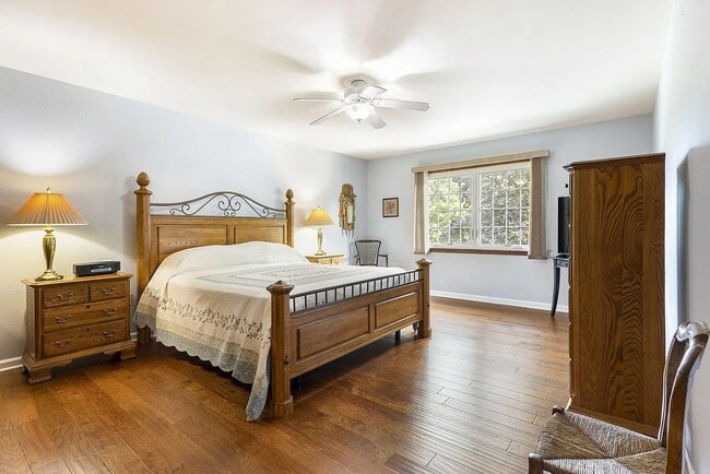 Main Suite - 194 Wexford Rd