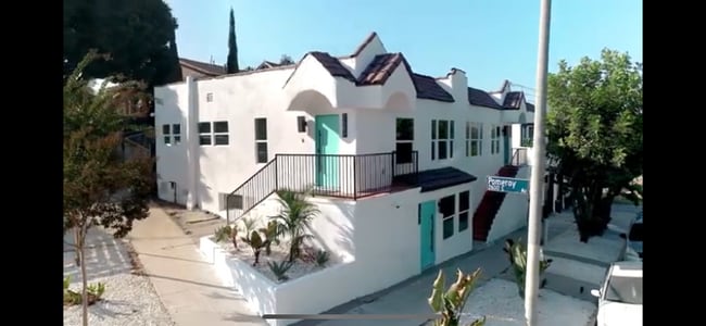 Building Photo - 1023 Tremont St