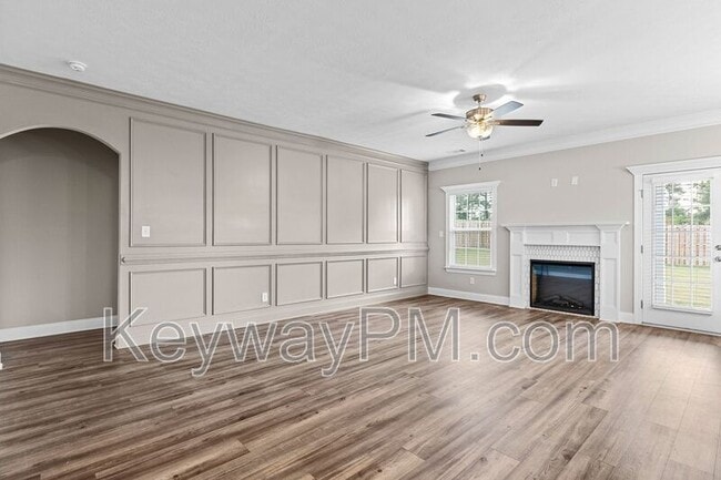 Photo - 5921 Big Pond Trl