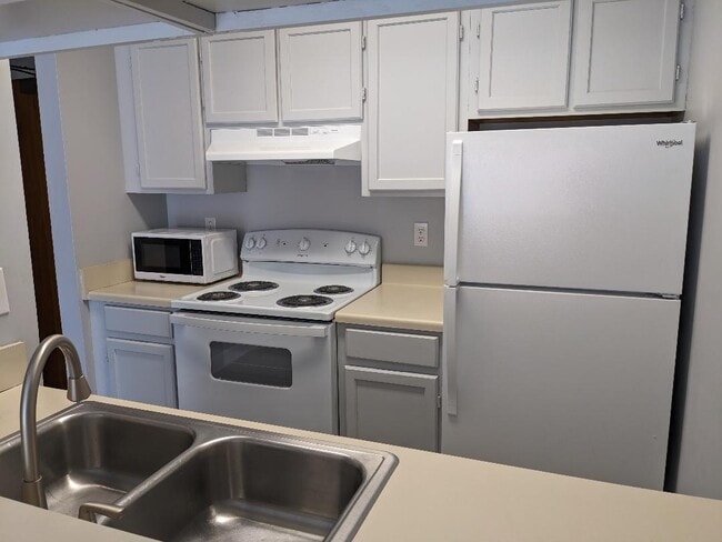 Photo - 2009 Greene St Unit 304