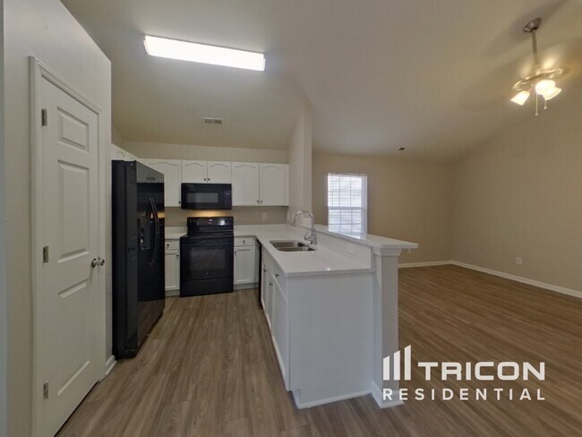 Photo - 1347 Braveheart Ln