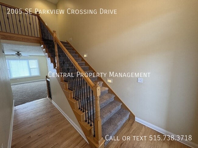 Photo - 2005 SE Parkview Crossing Dr