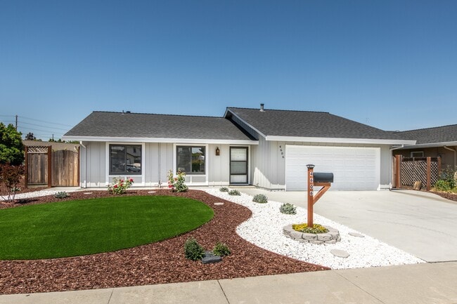 Building Photo - 4606 Lakeshore Dr Unit 4606 Lakeshore Dr. Santa