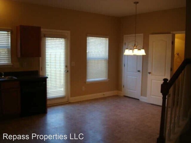 Photo - 2 br, 2.5 bath House - 1134 Woodbury Falls...