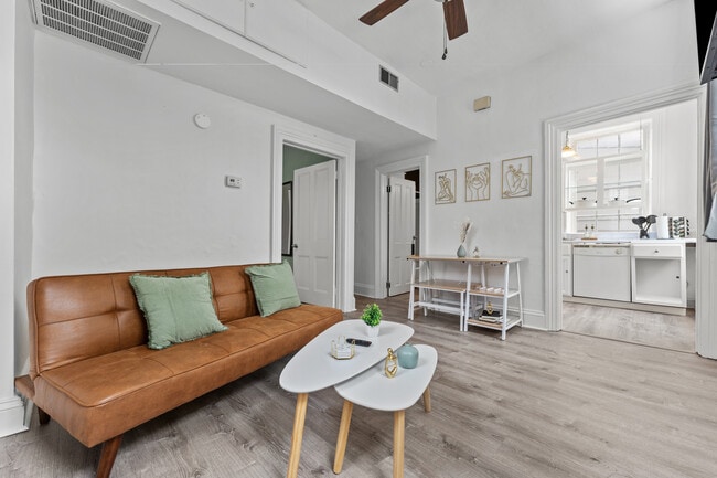 Photo - 367 Middle St Unit 1