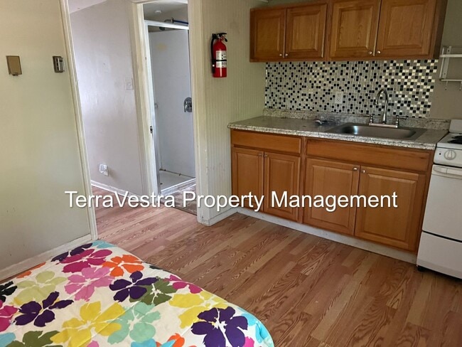 Photo - 376 S Hook Rd Apartment Unit C