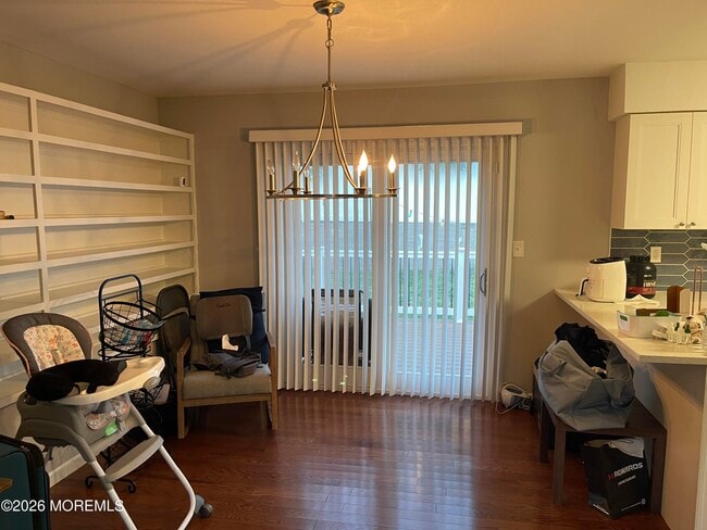 Photo - 162 S Linden Ave