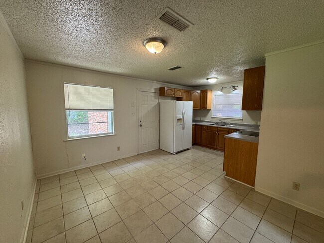 Photo - 3-Bedroom House for Rent in Killeen