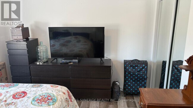 Photo - 725 Concession St Unité 725