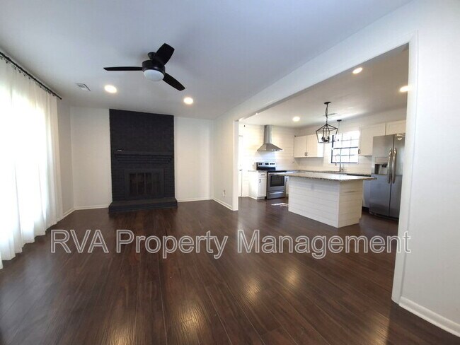 Photo - 1409 Gambrel Dr