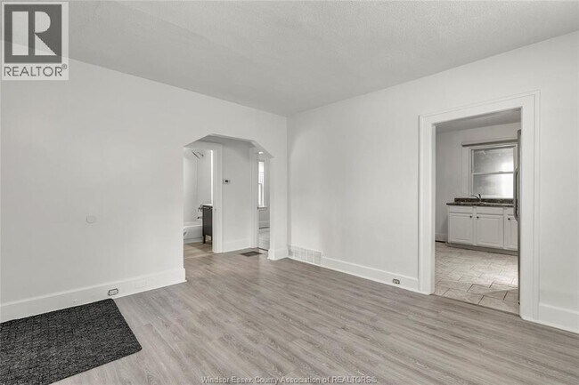 Photo - 842-844 ELLROSE AVENUE Unit# DUPLEX