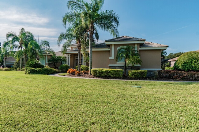 Photo - 5 Bedroom 3.5 Bath 3 Car Garage Pool Home