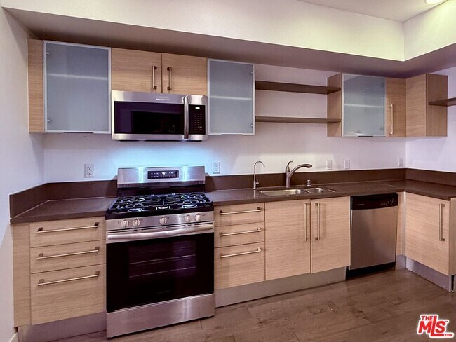 Photo - 1234 Wilshire Blvd Unit 333