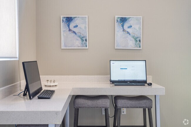 Oficina de arrendamiento - Flats on Walters