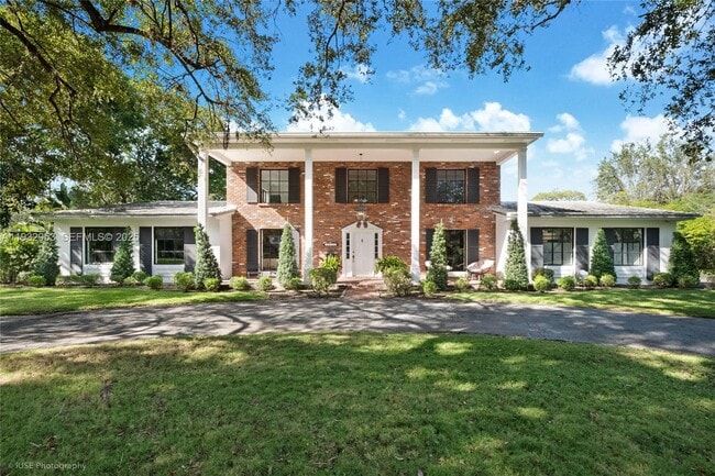 Photo - 10700 Old Cutler Rd