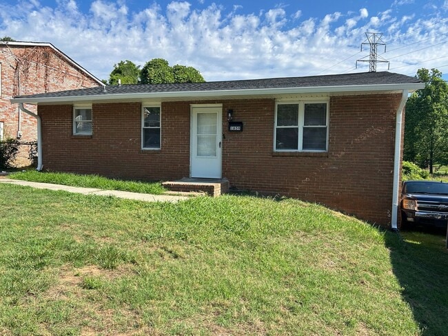 Building Photo - 1659 23rd St NE