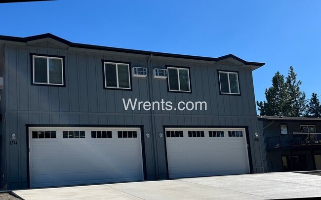 Building Photo - 1312-1314 E Farwell Unit 1314 E Farwell