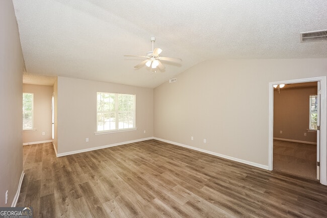 Photo - 64 Mineral Springs Ln