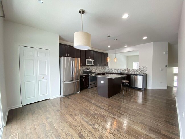 Photo - 2891 Henley Ln