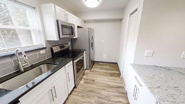 Photo - 3183 Dorris Ave Unit 4