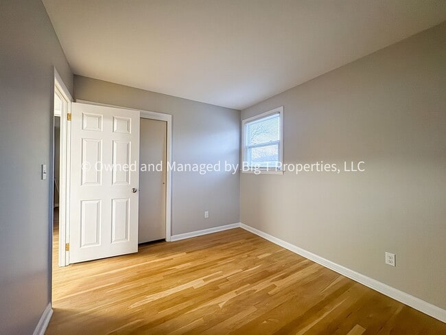 Photo - Cute ranch house with huge fenced yard