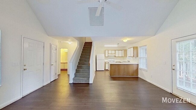 Photo - 307 St Rosea Rd
