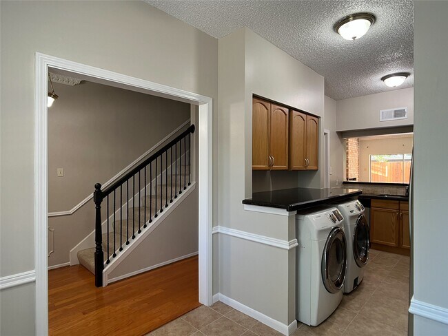 Photo - 3737 Wakeforest St