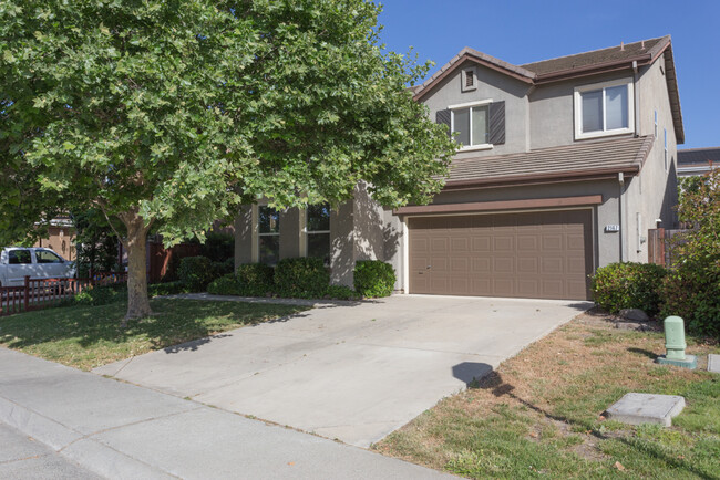 This is a gorgeous home, make it yours! - This is a gorgeous home, make it yours!