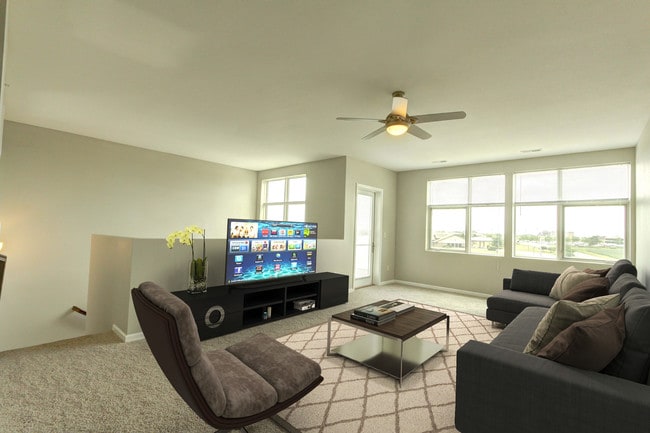 Photo - Plaza 50 Apartments