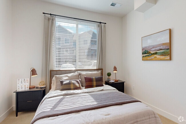 2BR, 2BA - 1,088SF - Bedroom 2