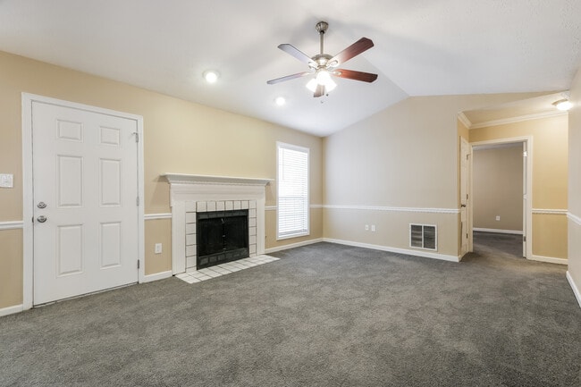 Photo - 5521 Pennybrook Trail