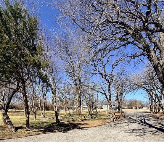 Photo - 946 E 3rd St