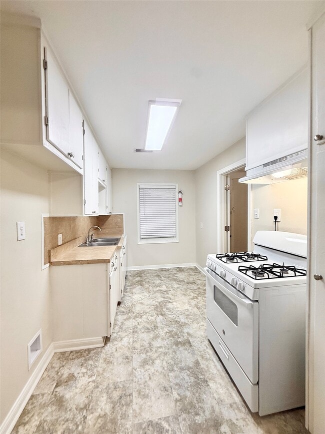 Photo - 1232 San Felipe St