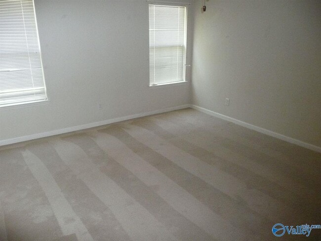 Photo - 139 Brass Oak Dr