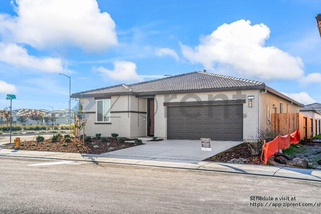 Photo - 1797 Eagle River Ave