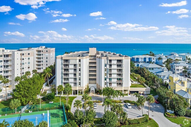 Building Photo - 176 Helios Dr Unit 606 Rental