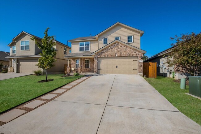 Photo - The Perfect Blend of Comfort and Community in Bulverde