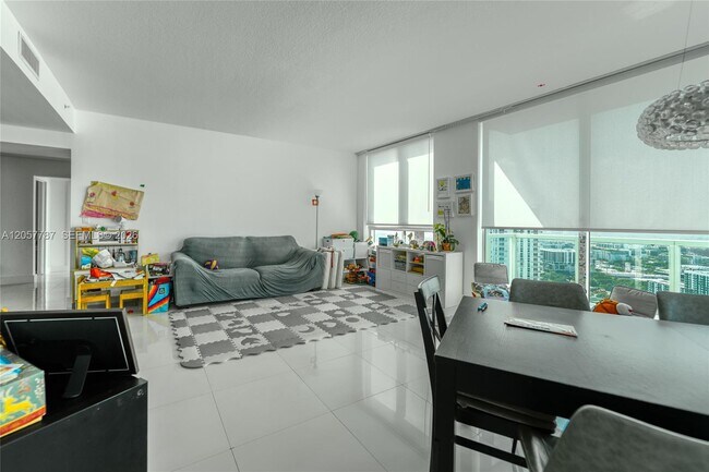 Photo - 1900 N Bayshore Dr Unit 3612
