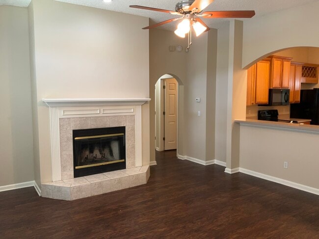 Photo - 2711 Salina Ct