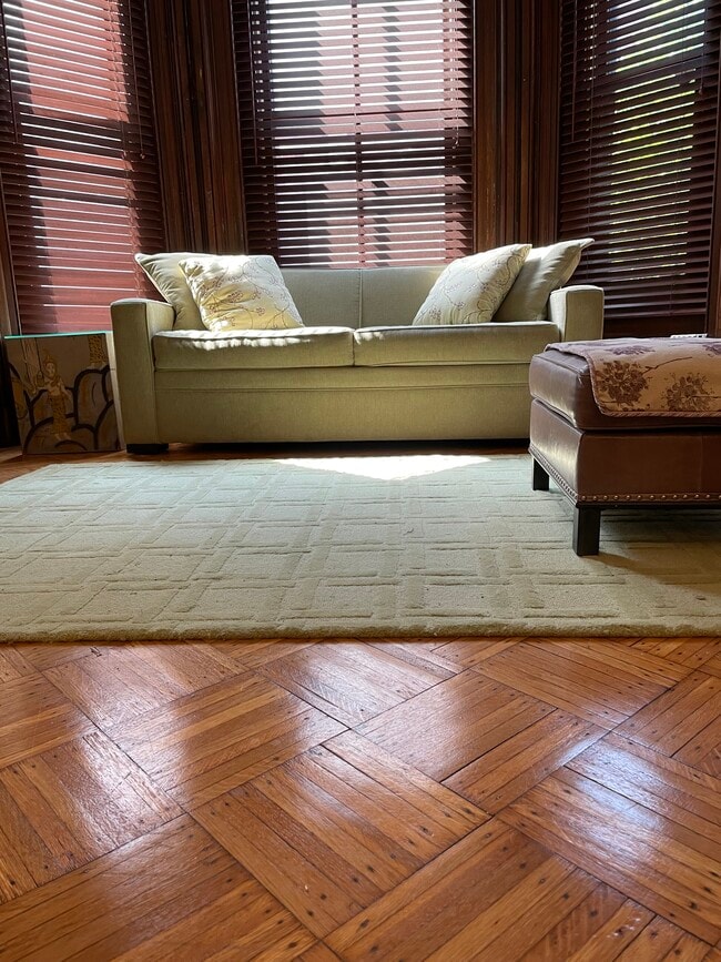 Photo - 171 Beacon St Unit 1R