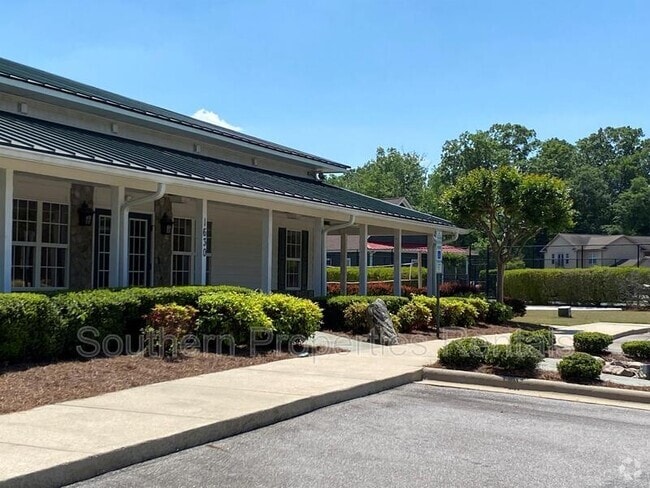 Building Photo - 1611 Bluffside Dr Unit 207 - 207 Rental