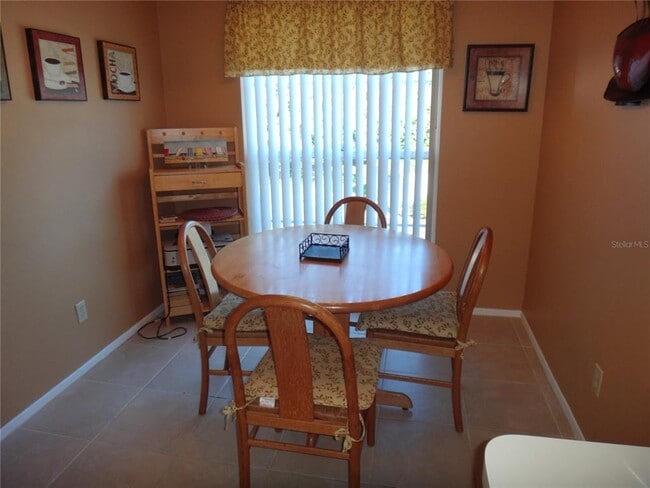 4493 Longmeadow Unit 76