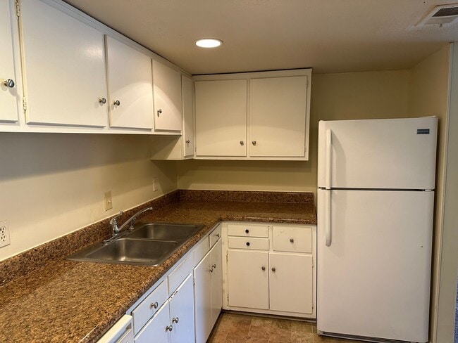 500 Umstead Dr